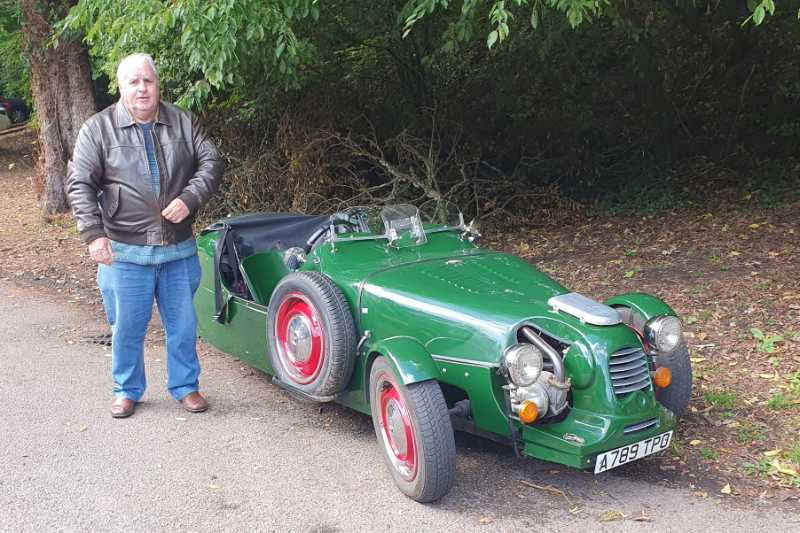 Howard's Lomax at Tintern